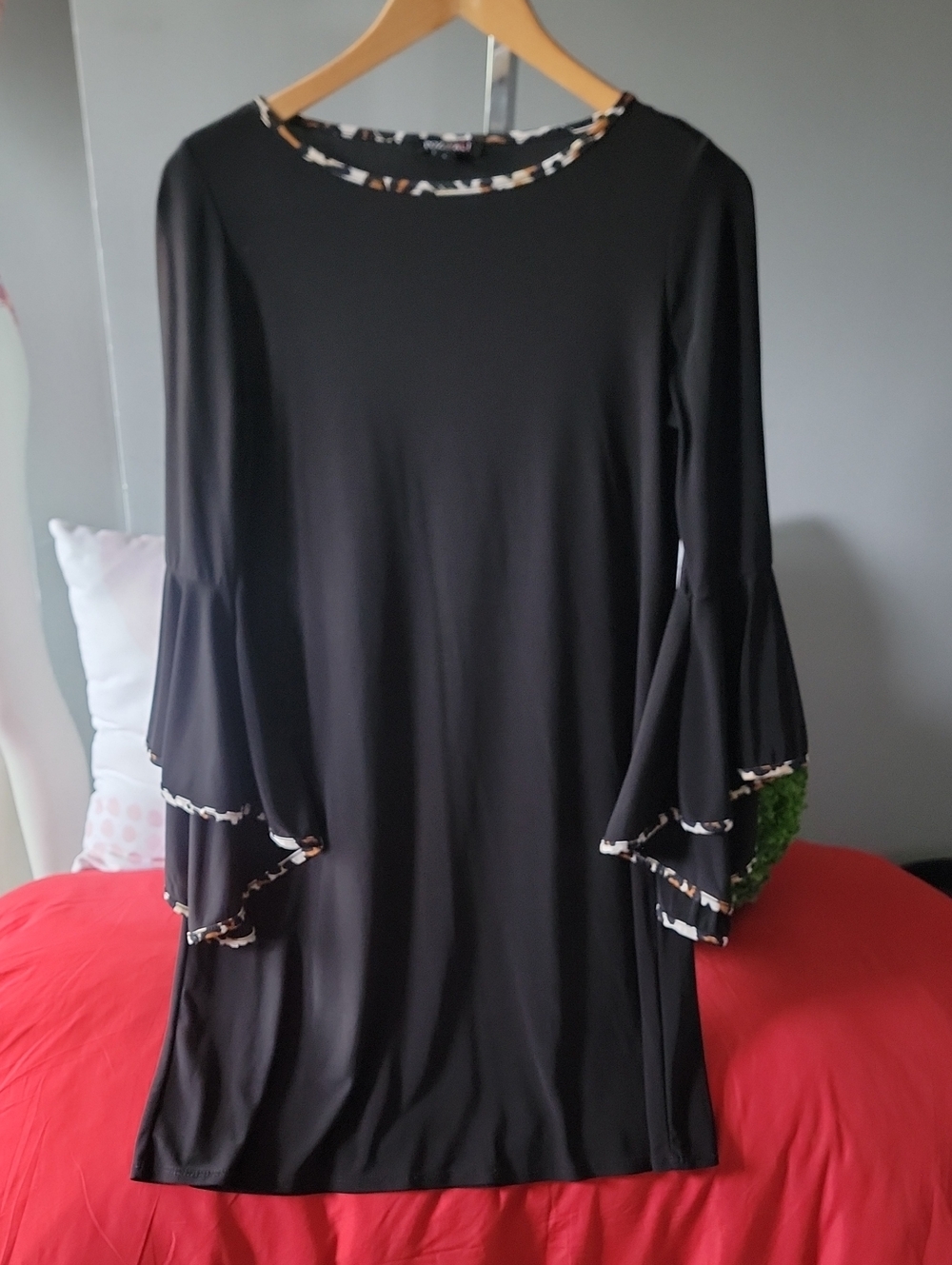 Black Bell Sleeve Shift Dress - Classic Women's Dress